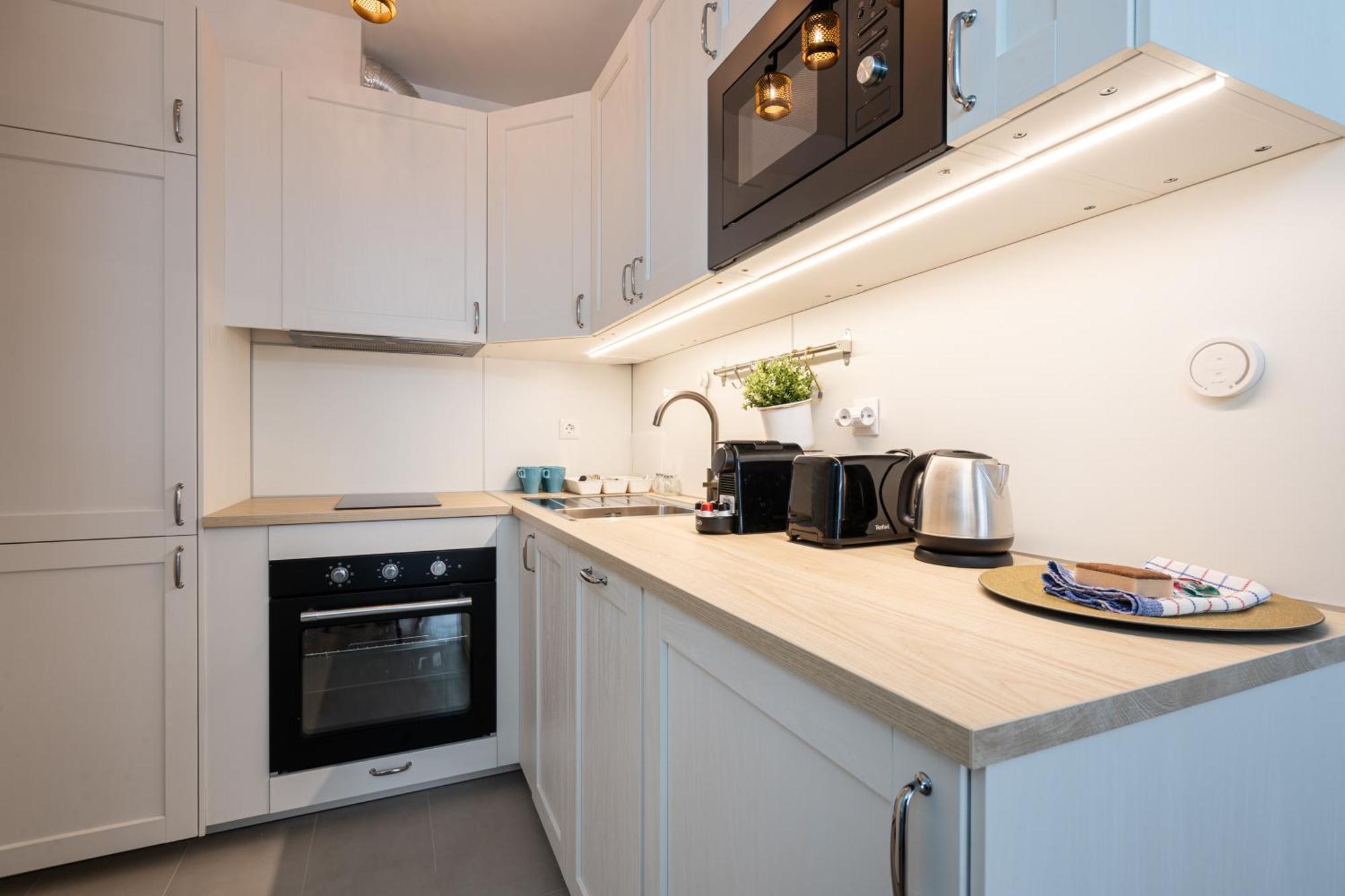 Lucky River Apartment